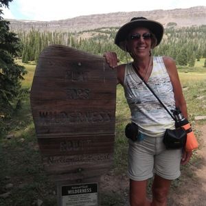 Meet your Posher, Laura